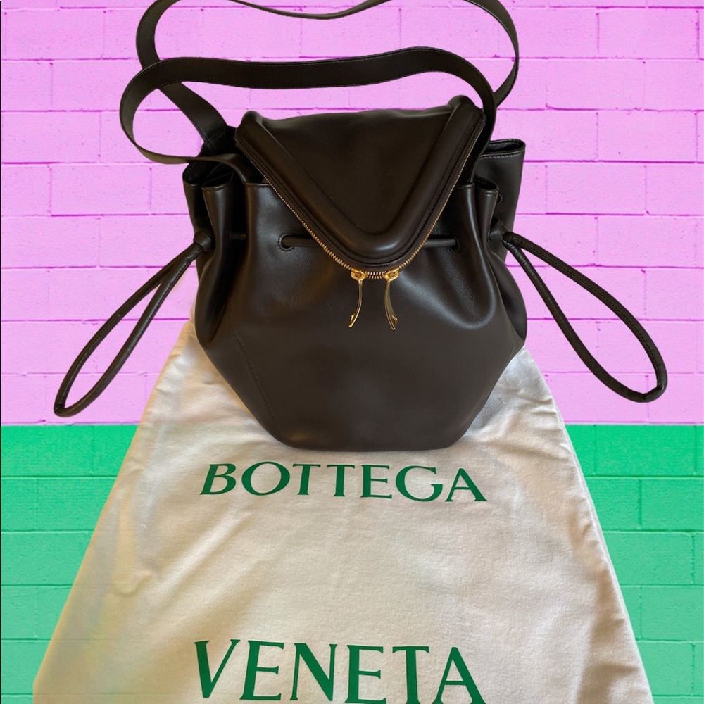 🚨Bottega Veneta BEAK Bag🚨 - Picture 4 of 6